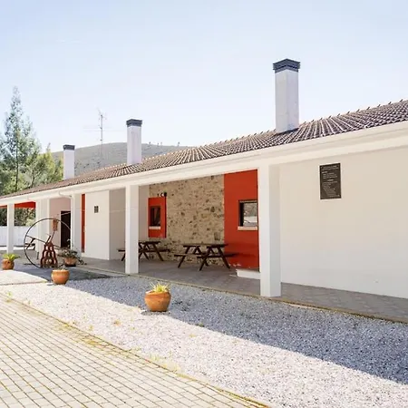 Escola Aldeias - Nº1 Daire *